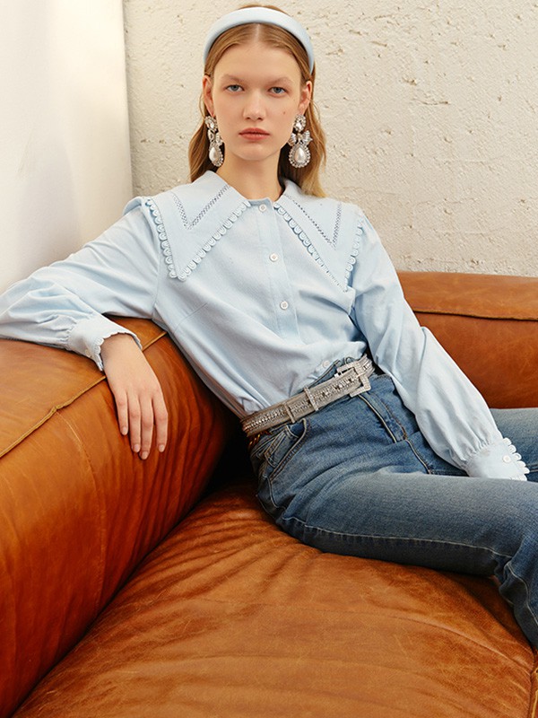 摩萨克女装2021秋冬季浅蓝色娃娃领衬衫