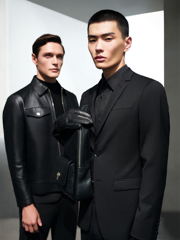 安正男装2021秋冬季黑色纯色西装