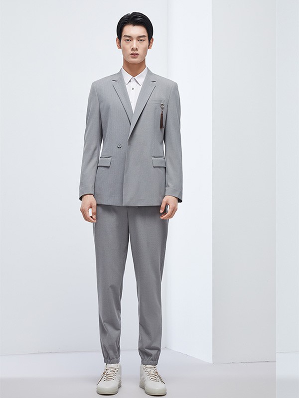 安正男装2021秋冬季灰色纯色西装