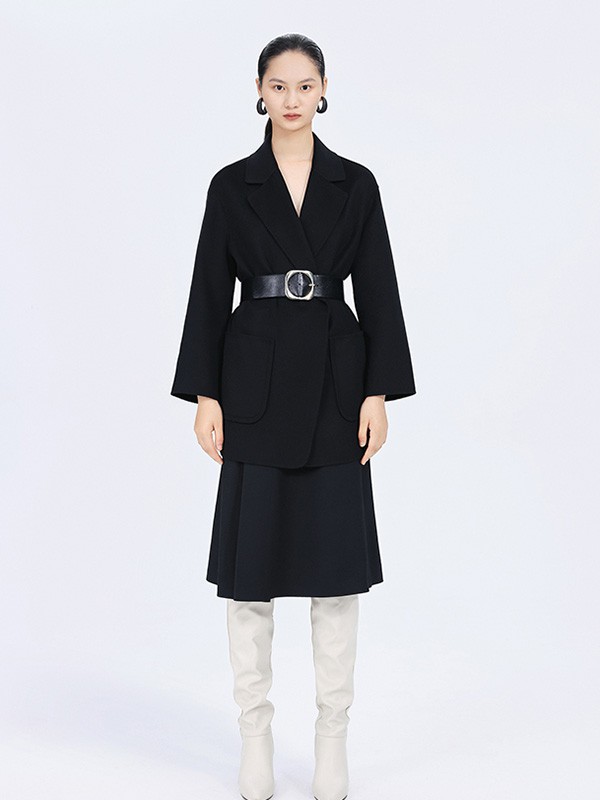 尹默IMMOBILE2021秋冬季黑色纯色西装