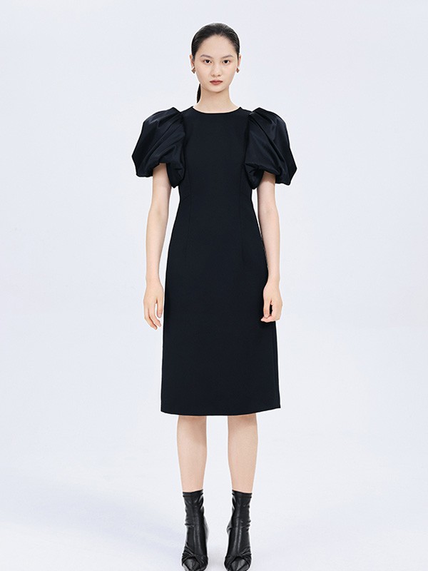 尹默IMMOBILE2021秋冬季黑色泡泡袖连衣裙
