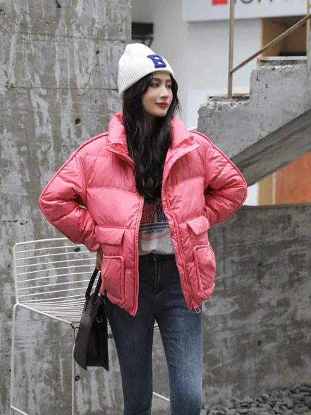 波莫娜女装2021秋冬季粉色纯色棉服