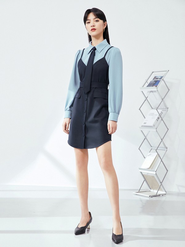 Pure:Moment:2021春季藏蓝色收腰吊带裙