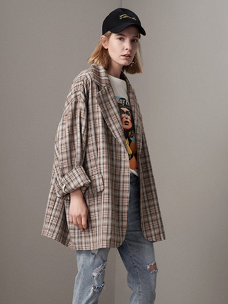 华丹尼2020秋冬装女装