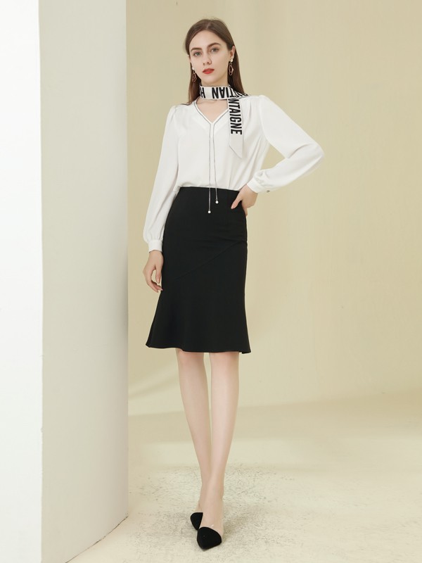 爱依莲2021春夏季白色纯色上衣