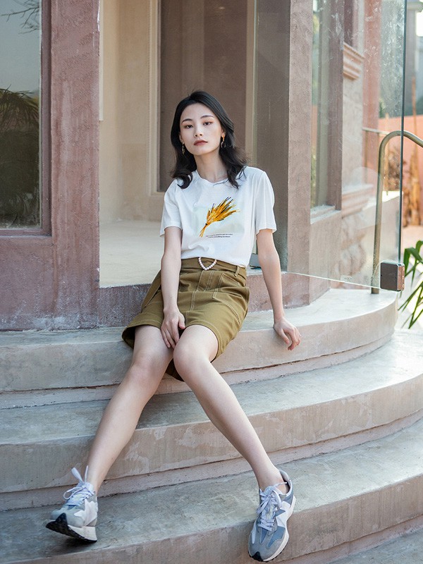 迪笛欧2021夏季白色印花T恤