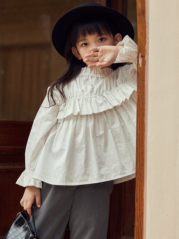M2021春夏季白色木耳边上衣