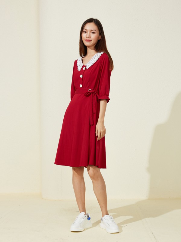 曈行2021春夏季红色刺绣连衣裙