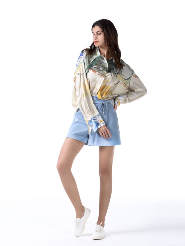 VesperLynd女装2021春夏季米色印花衬衫