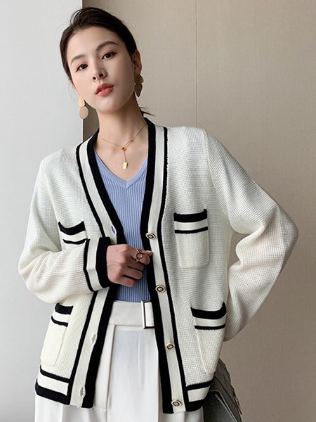 珂希莉2021春夏季白色针织衫