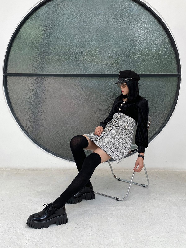 印象主题2020秋冬季黑色拼接连衣裙