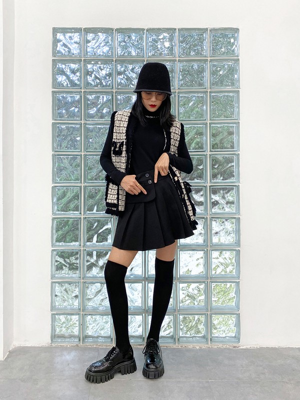 印象主题2020秋冬季白色格子马夹