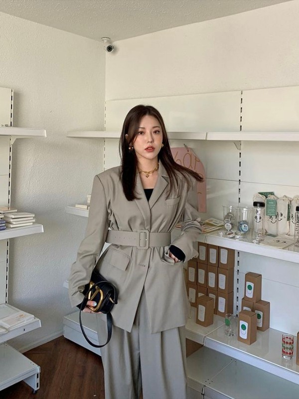 韩素生活2021女士黑色斜挎包