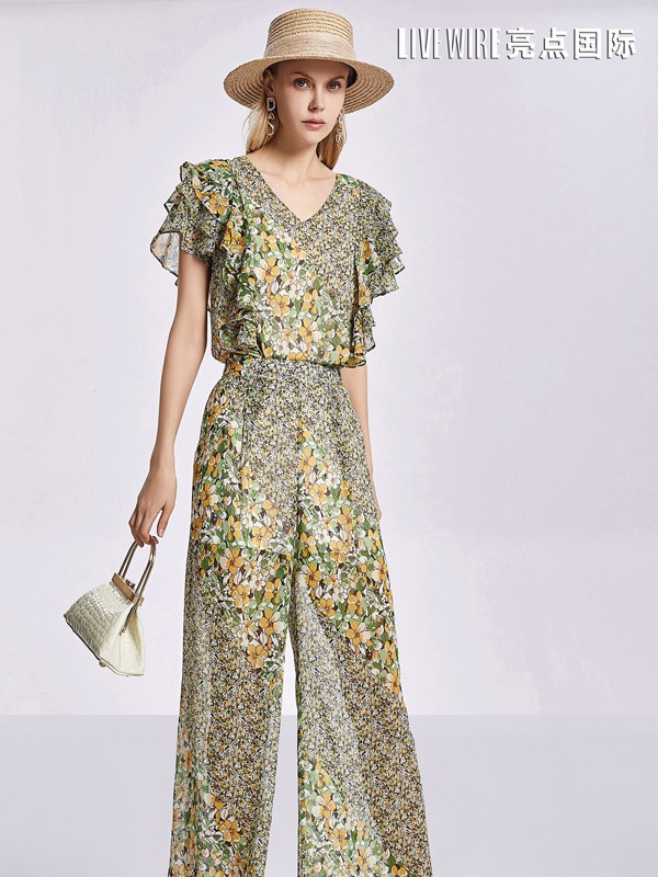 亮点2021夏季绿色碎花套装