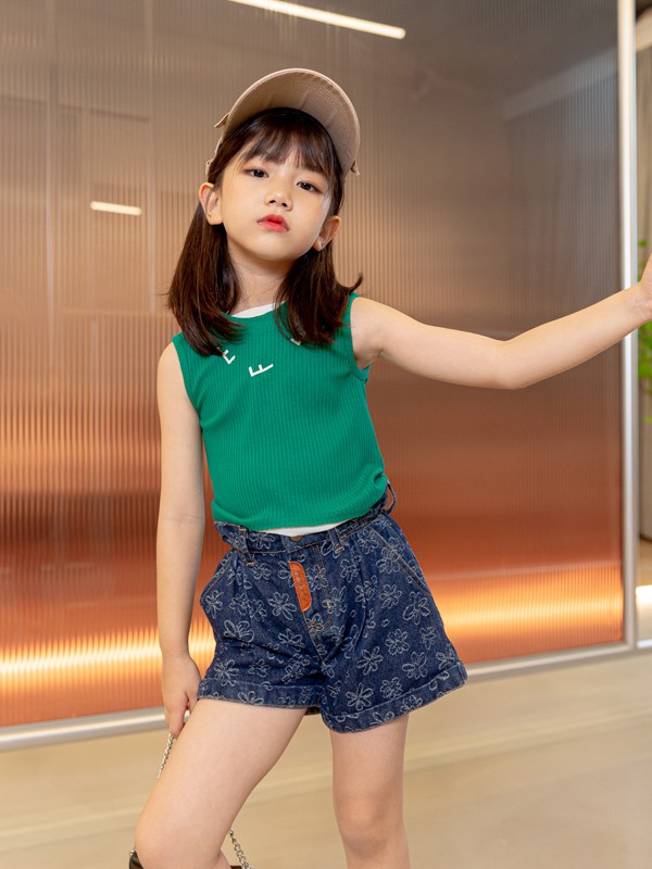 小资范2021夏季绿色纯色背心