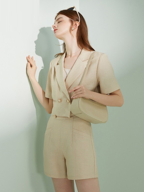 朗文斯汀2021春夏季米色西装