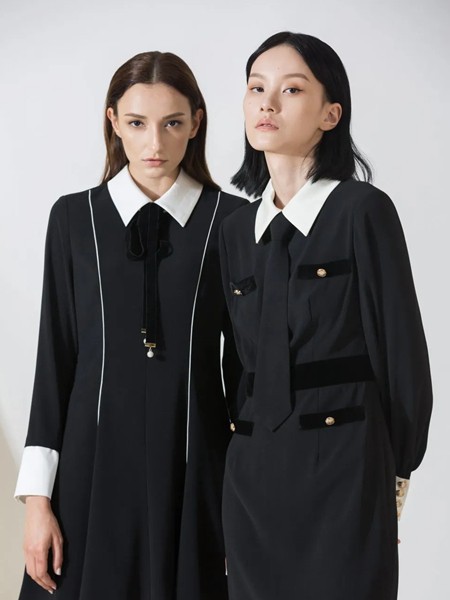 阿莱贝琳女装2021春夏季黑色连衣裙