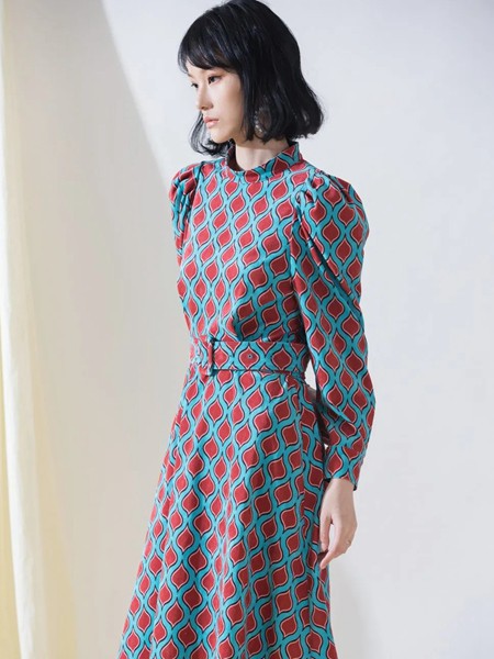 阿莱贝琳女装2021春夏季蓝色印花连衣裙