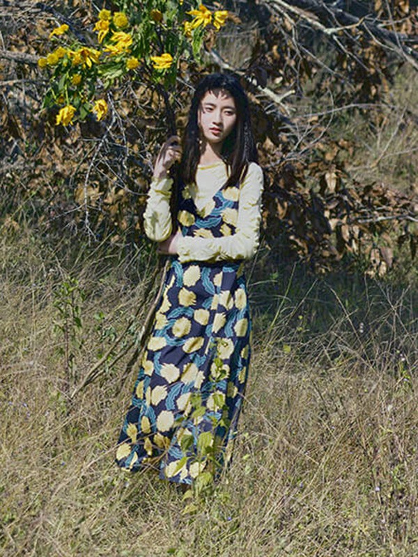 日播女装2021春夏季绿色针织衫