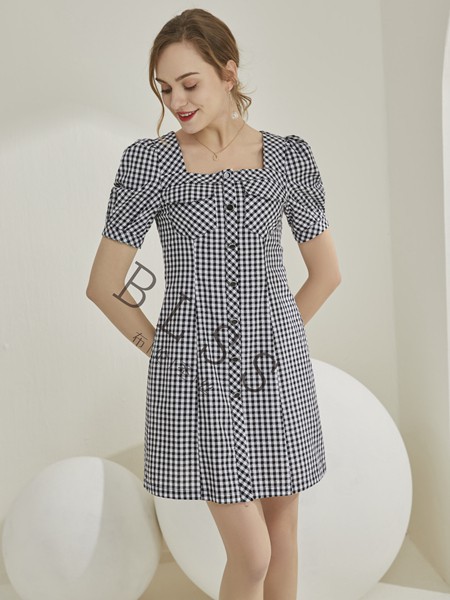 布伦圣丝2021春夏季白色格子连衣裙