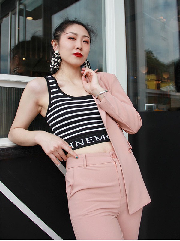 木子唧2021春夏季黑色条纹背心