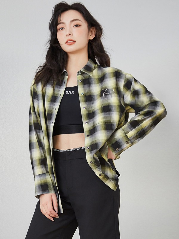 Z11女装2021春夏季军绿色格子衬衫