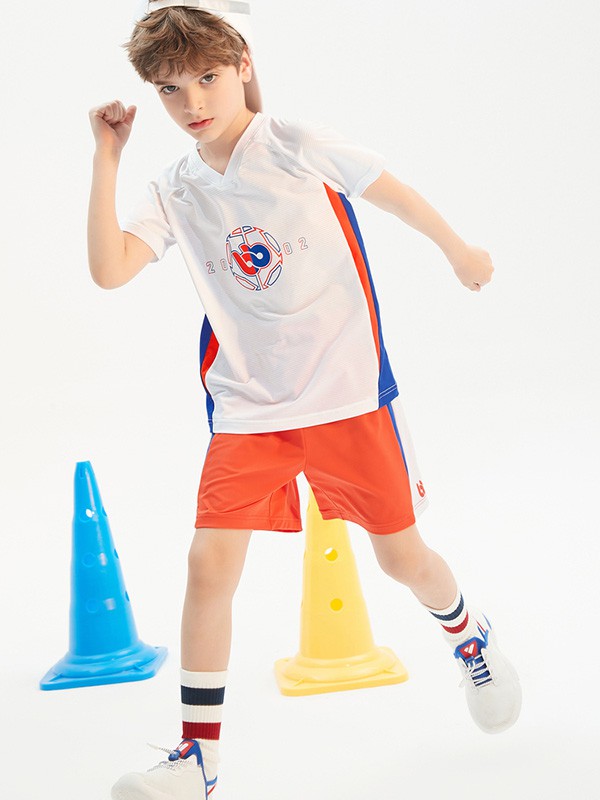 昕季雨2021春夏季橙色纯色短裤