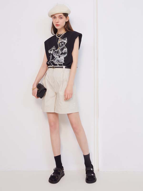 维尼熊女装2021春夏季黑色印花背心
