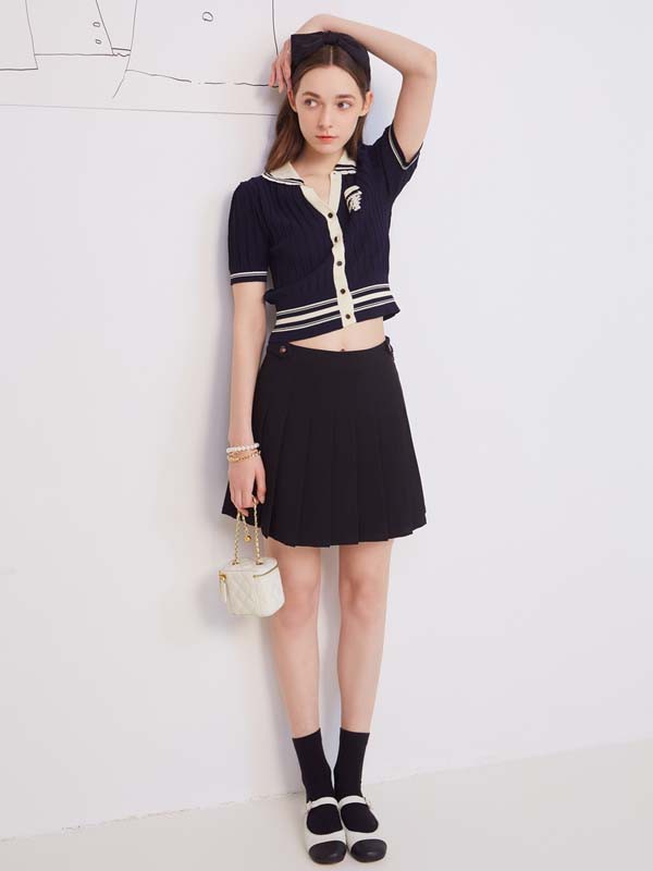 维尼熊女装2021春夏季黑色纯色套装