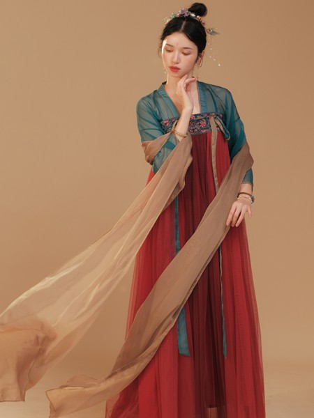 昕朵2021春夏季拼色刺绣连衣裙