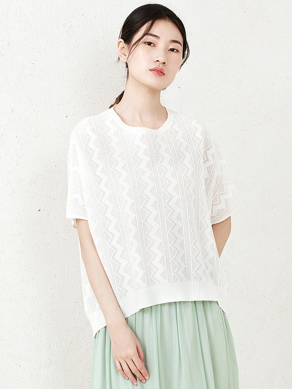 README女装2021春夏季白色暗纹上衣