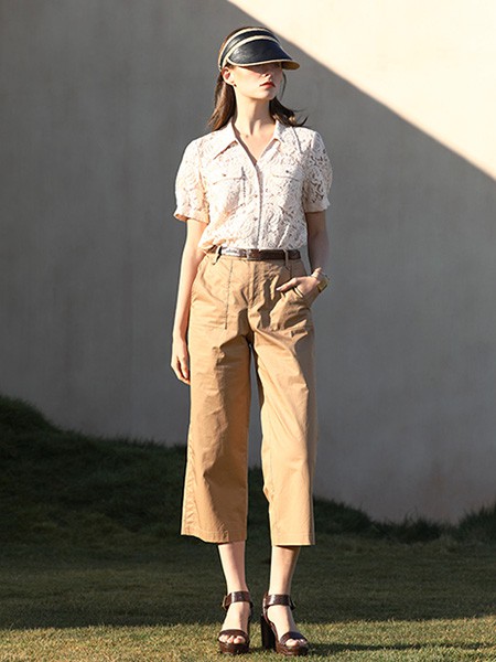 梵凯2021春夏季白色印花衬衫