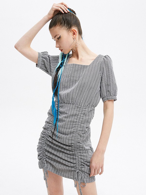 Jamor女装2021春夏季白色高腰连衣裙