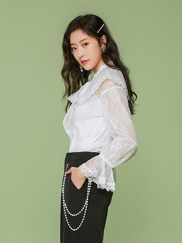 马克华菲2021春夏季白色蕾丝雪纺衫