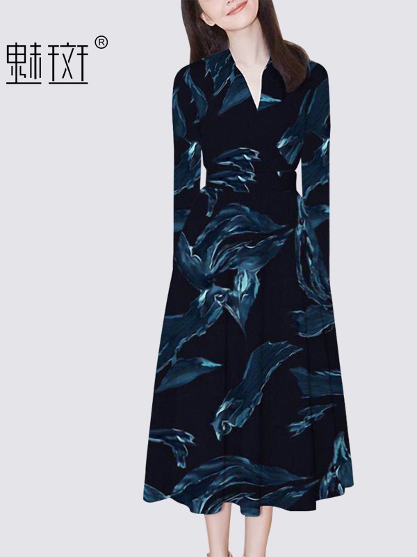 魅斑女装2021春夏季黑色印花大衣