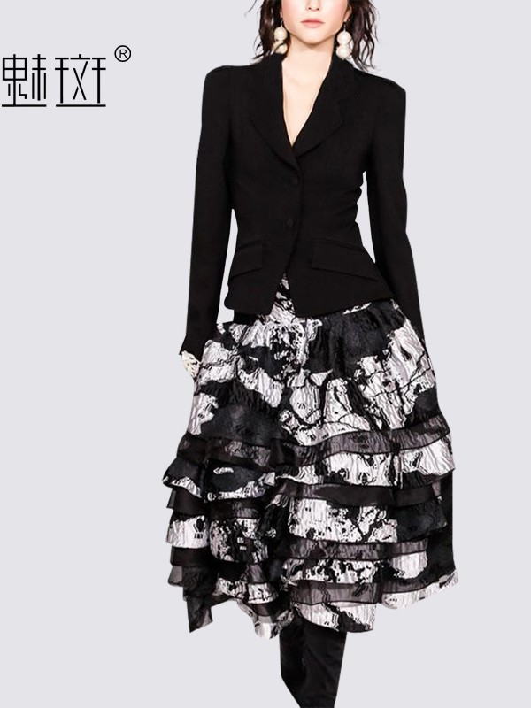 魅斑女装2021春夏季黑色印花半身裙