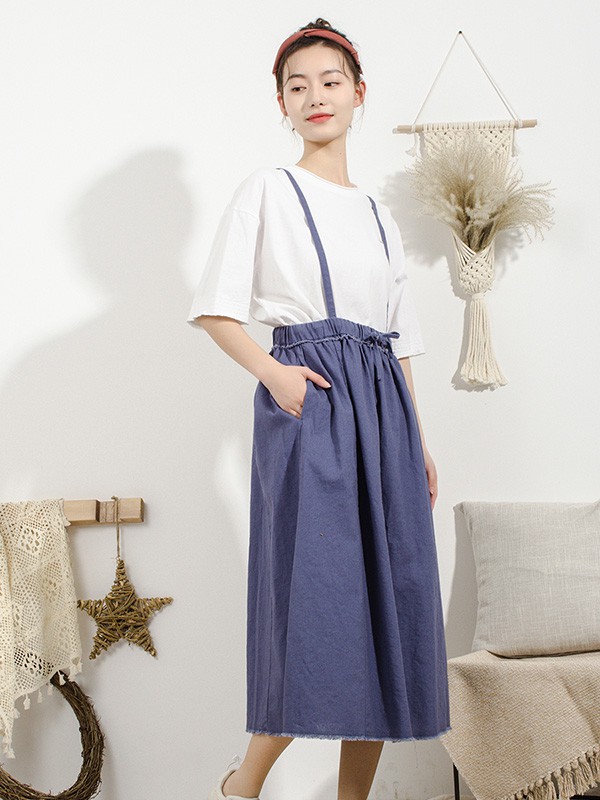 本依凡女装2021春夏季藏蓝色纯色背带裙