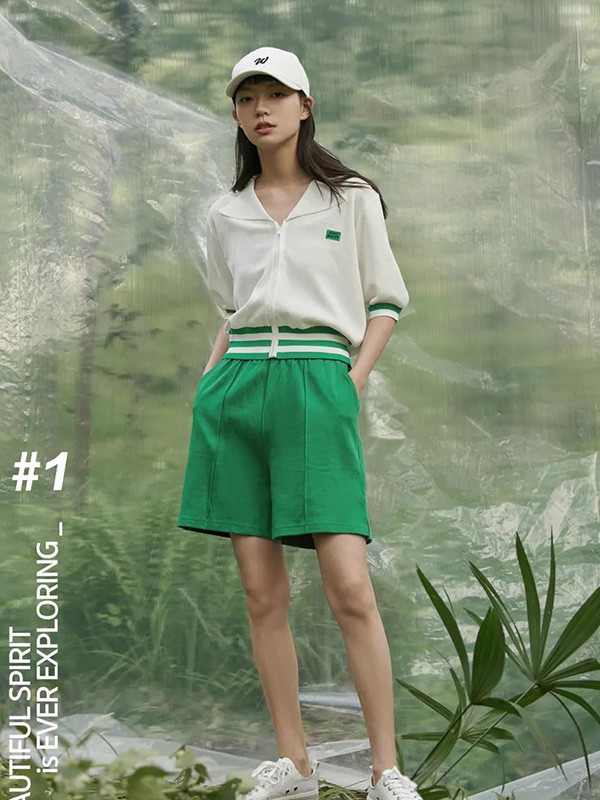 本涩女装2021春夏季绿色纯色短裤