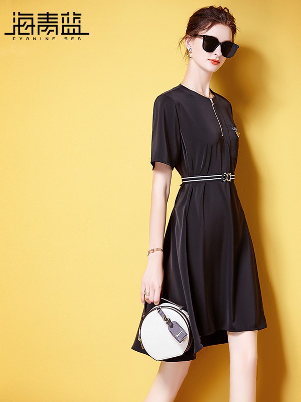 海青蓝2021春夏季黑色收腰连衣裙