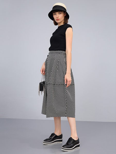 卡汶2021春夏季灰色格子半身裙