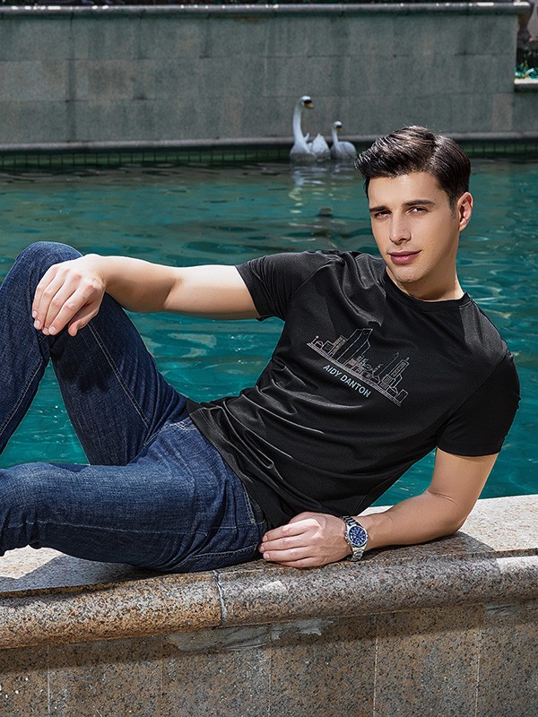 爱迪丹顿2021春夏季黑色印花T恤