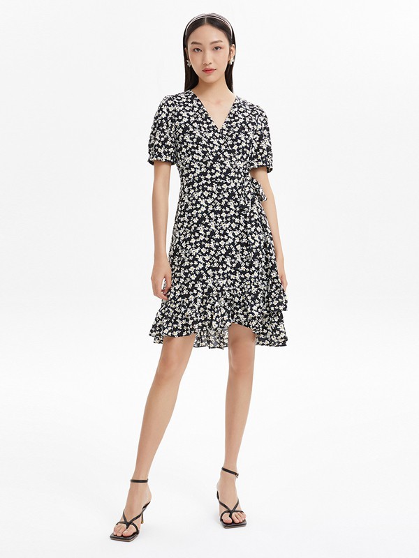 FivePlus女装2021春夏季黑色波点连衣裙