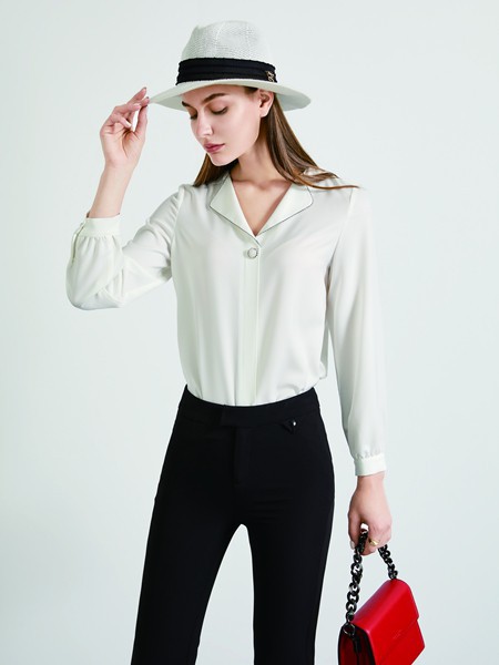 简约风情2021春夏季白色纯色雪纺衫