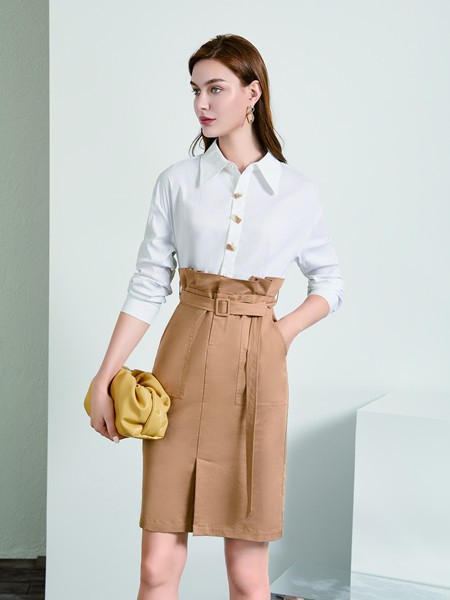 简约风情2021春夏季白色纯色衬衫