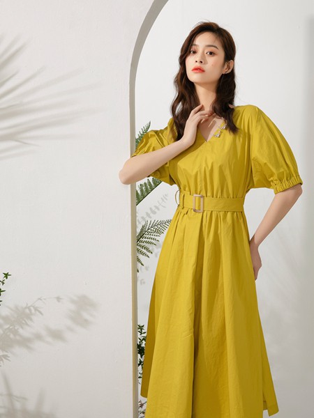 曼保睐2021春夏装女装