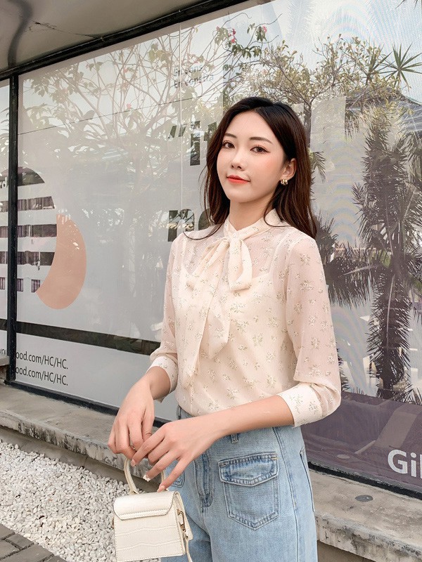 天使韩城2021春夏季米色纯色雪纺衫