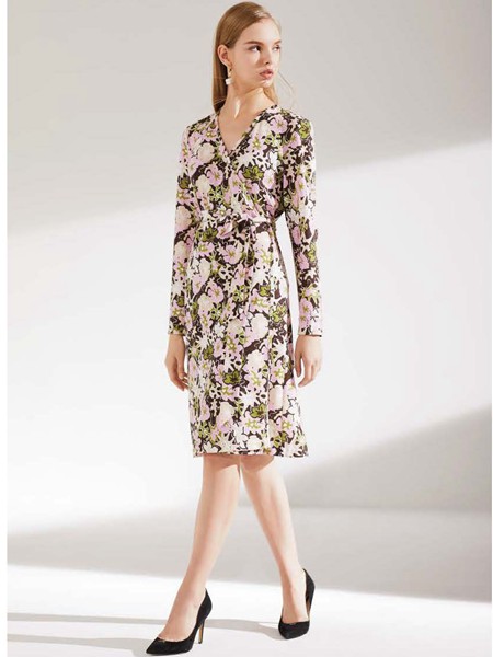 艺梦来女装2021春夏季白色印花连衣裙