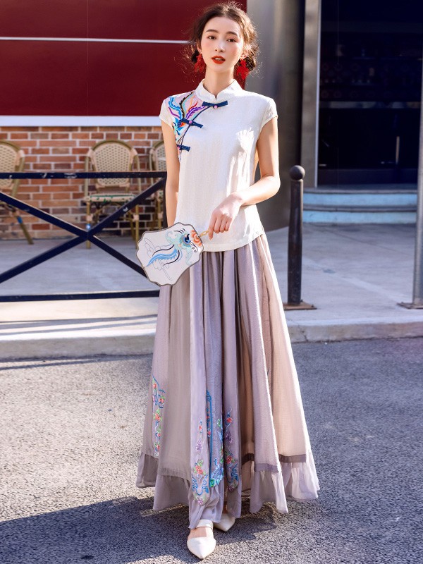 素萝女装2021春夏季白色刺绣背心