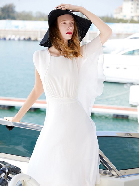 魅之女女装2021春夏季白色纯色连衣裙