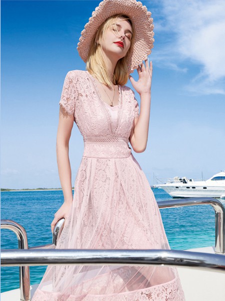 魅之女女装2021春夏季粉色纯色连衣裙